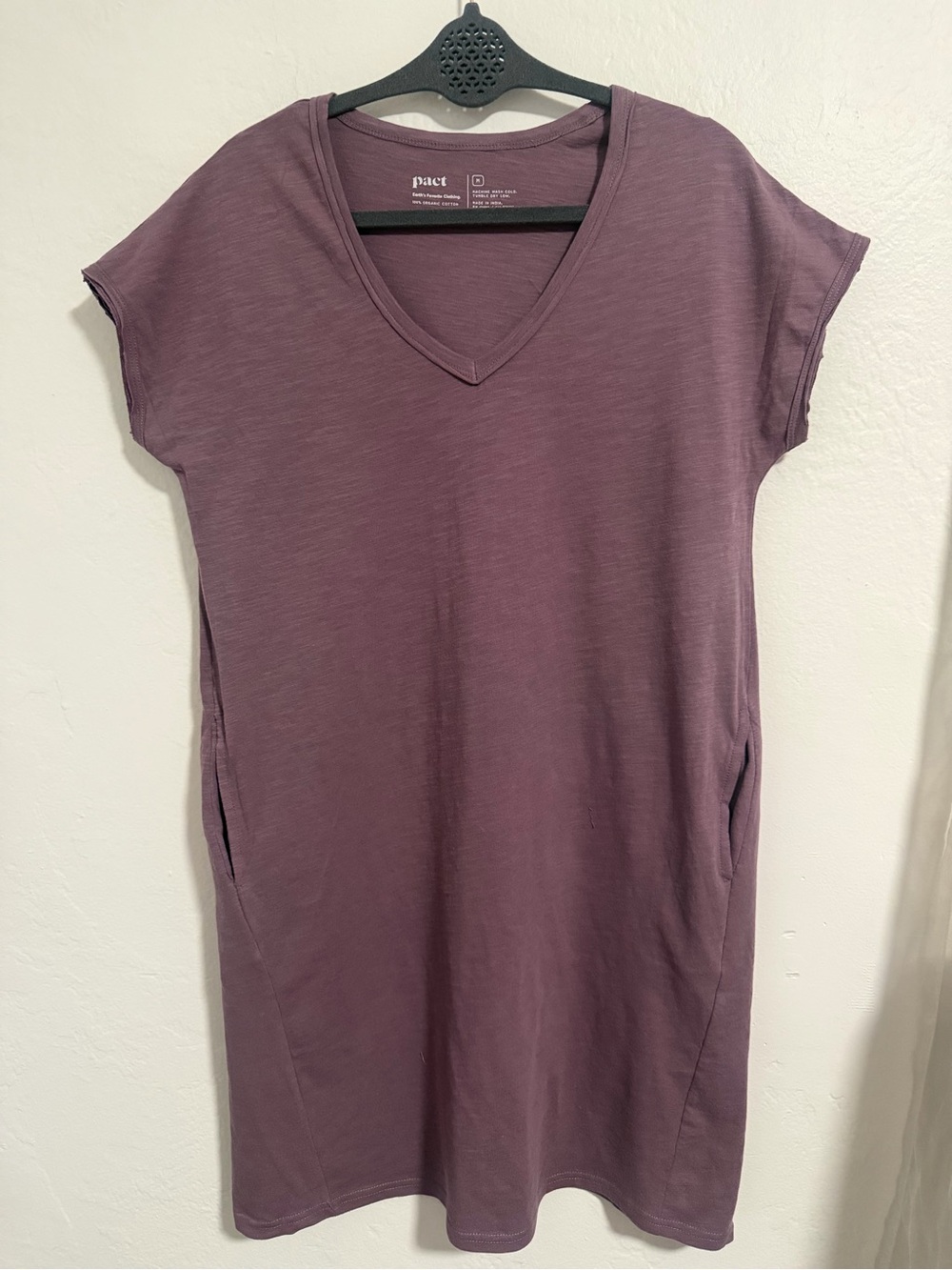 Pact Organic Cotton Purple V-Neck Pocket T-Shirt Dress Size Medium - Picture 2 of 7